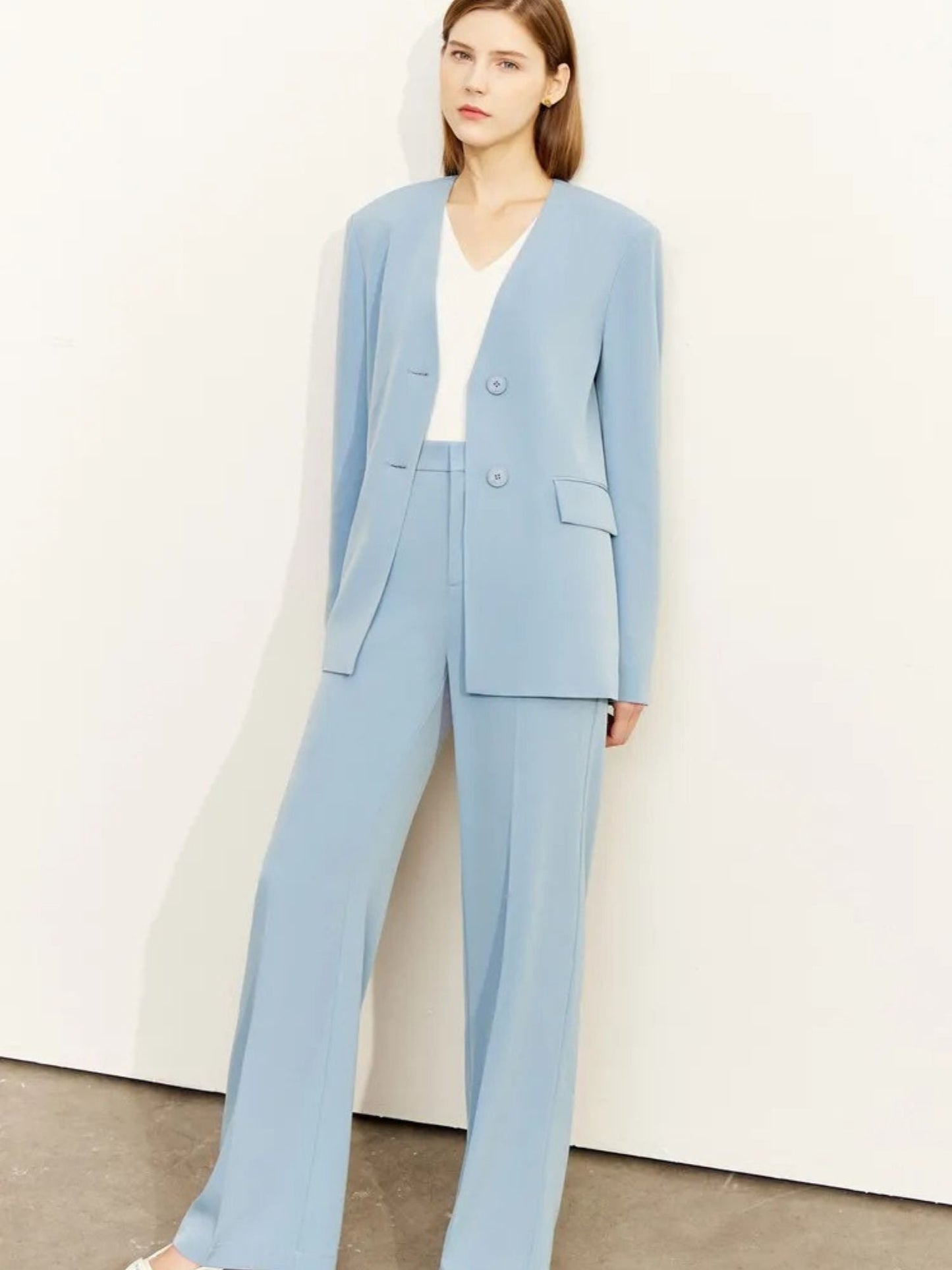 Minimalistischer V-Ausschnitt Blazer und Weitbein-Hose Set