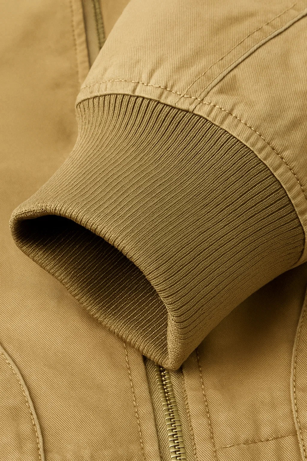 Herrenjacke Bomber aus Baumwoll-Canvas mit Sherpa-Futter – Windabweisend und Bequem, Klassische Passform, Utility-Taschen 2