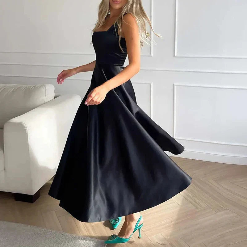 Serena | Elegantes Midikleid Satin A-Linie mit Spaghettiträgern 2